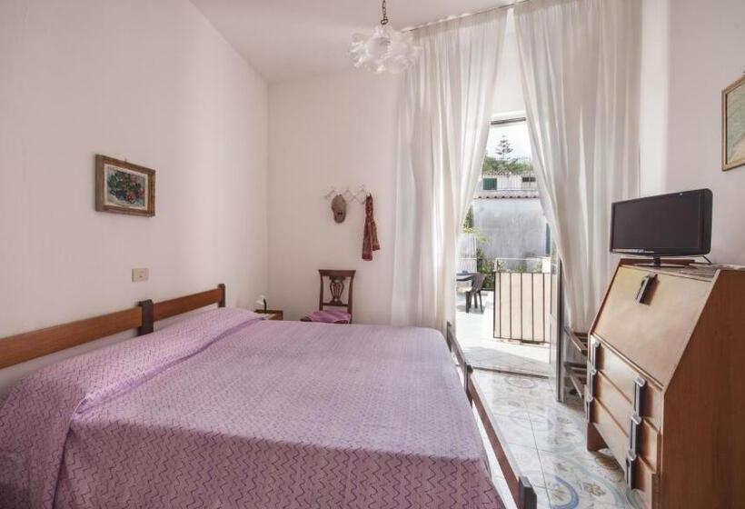 اتاق استاندارد با بالکن, B&b Luna Di Miele
