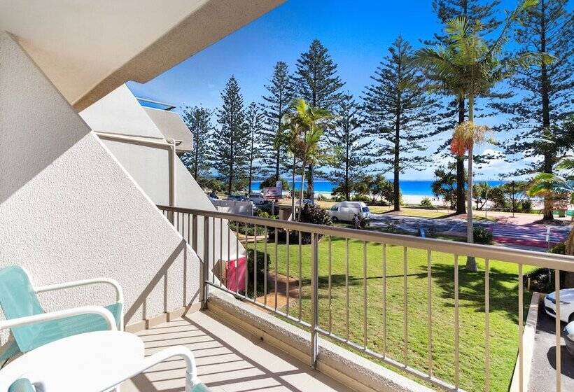 Апартаменты 1 Спальня, Columbia Beachfront Apartments On Rainbow Bay