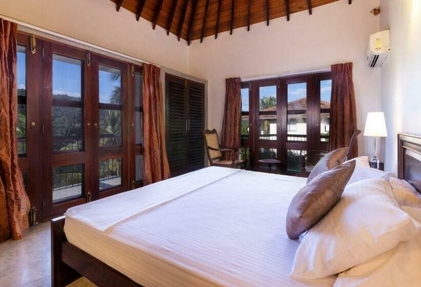 اتاق لوکس, Villa Victorini Victoria Golf Resort