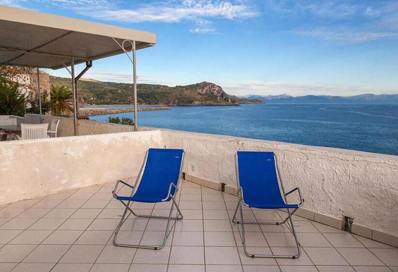 آپارتمان 1 خوابه, Residence La Punta