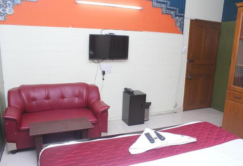 스탠다드 룸 킹사이즈 침대, Skyry Hotels T Nagar