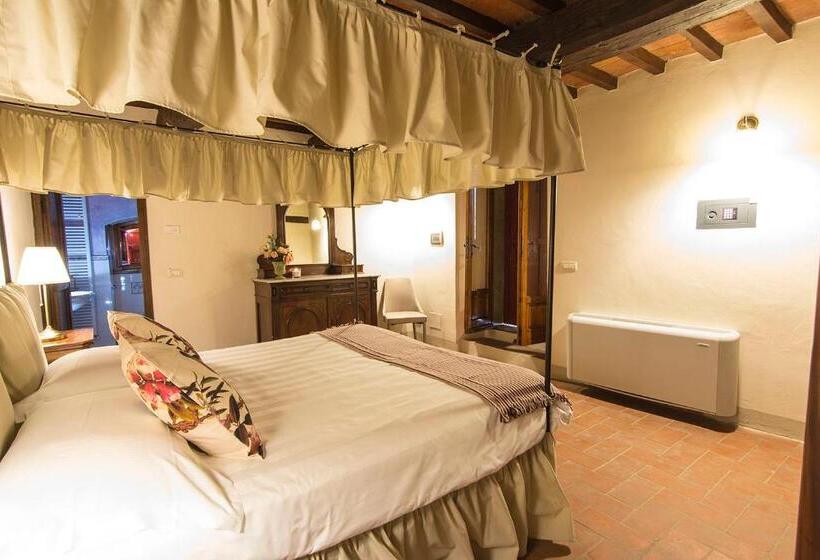 Номер Стандарт, Borgo Solamore