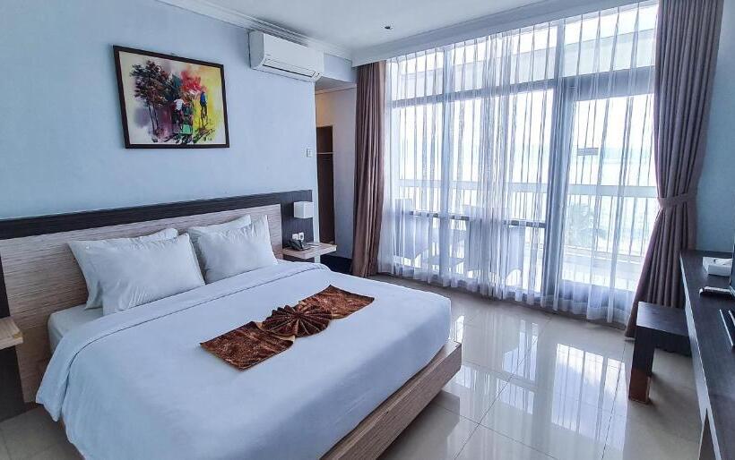 Люкс Повышенной Комфортности, Grand Inna Samudra Beach