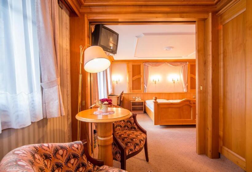 Семейный Номер Deluxe, Olympia