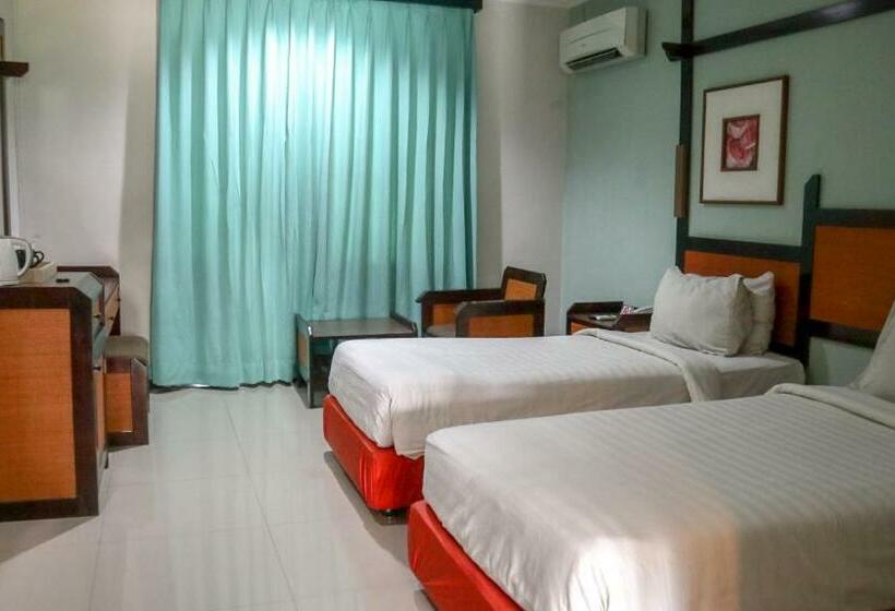Номер Superior, Sofia Juanda Surabaya