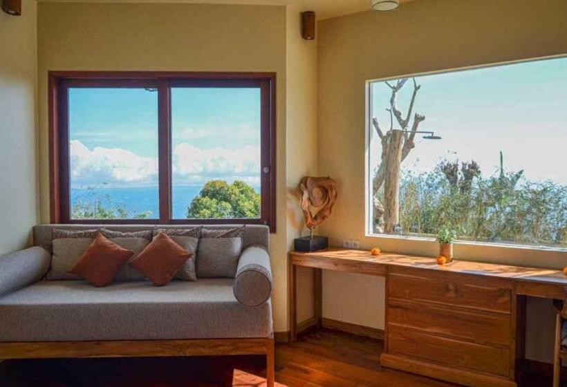 Президентский Люкс, Munduk Moding Plantation Nature Resort