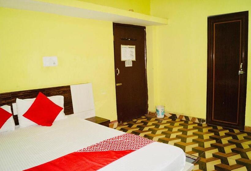 اتاق کلاسیک سه تخته, Oyo Flagship 81203 Sai Kripa Guest House