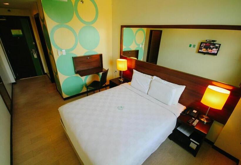 Quarto Estandar, Go Hotels Bacolod