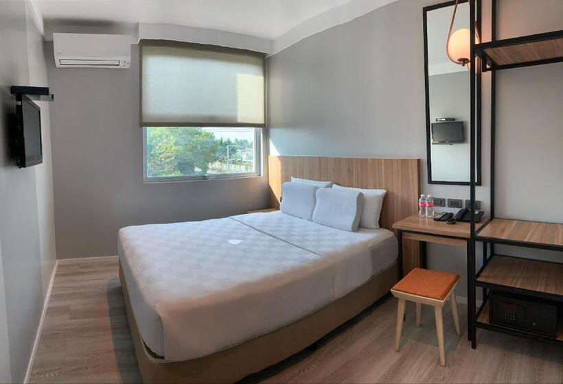 Quarto Superior, Go Hotels Bacolod