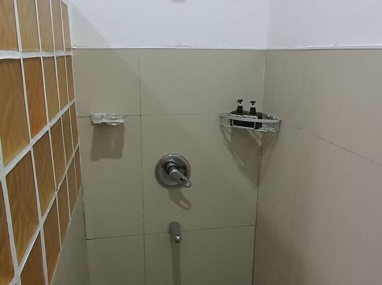 غرفة قياسية, Greenyard Inn