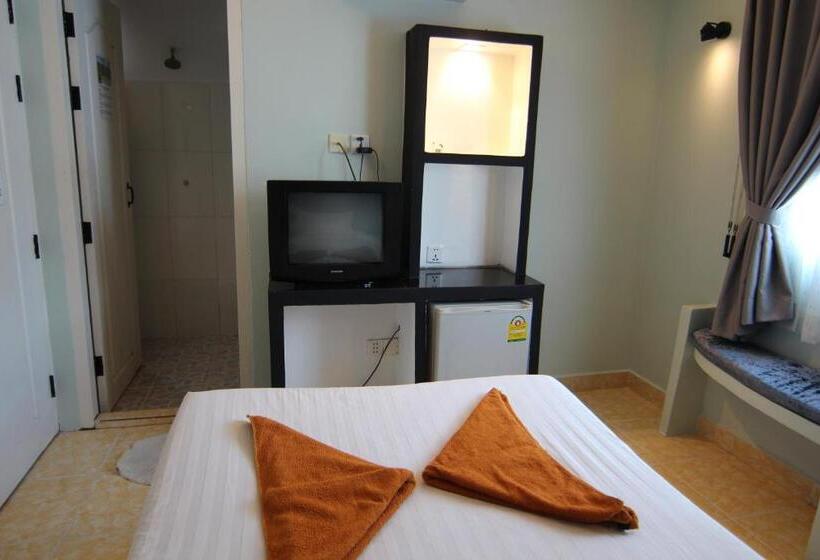اتاق سوپریور, Naga Angkor Hostel
