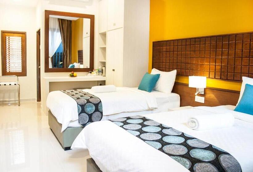 اتاق لوکس با تراس, Palette Telaga Terrace Boutique Resort