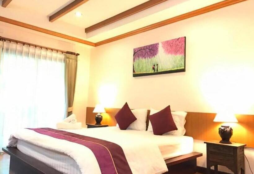 استودیوی استاندارد, Papai Country Lodge Sha