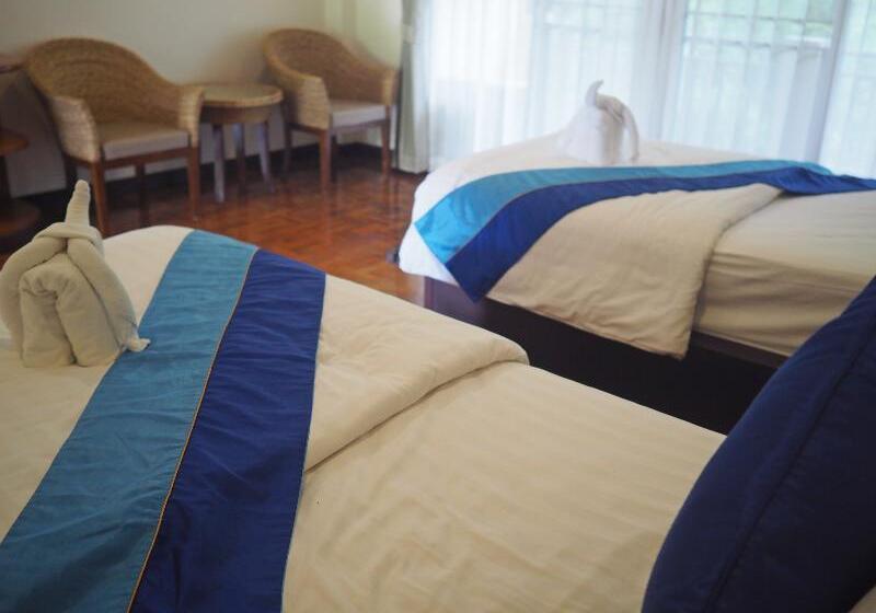 استودیوی استاندارد, Papai Country Lodge Sha