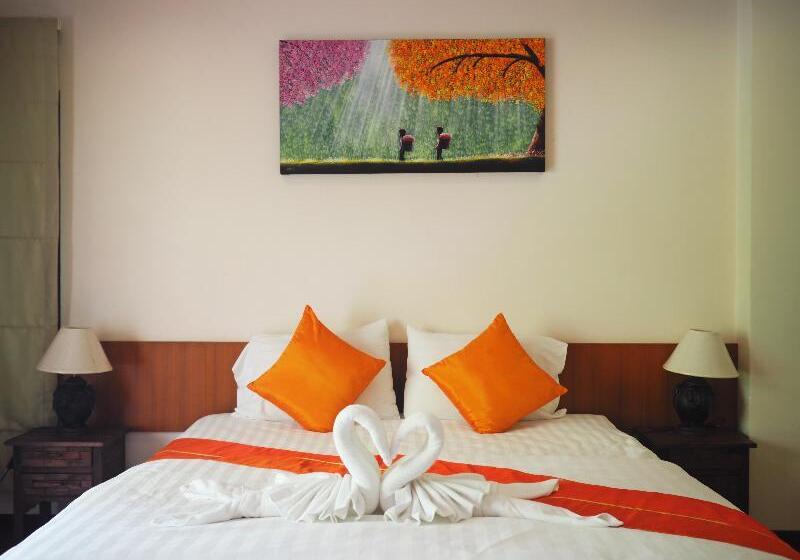 استودیوی استاندارد, Papai Country Lodge Sha