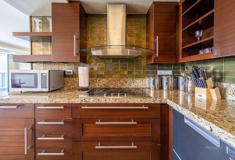 , Ala Moana Hotelcondo By Luana Vacation Rental