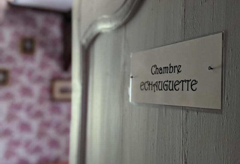 Люкс Повышенной Комфортности, Château De Vassinhac Chambres D Hôtes Collonges La Rouge