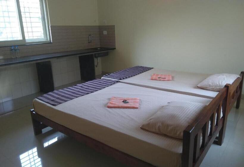 Семейный Номер, D Souza S Guest House
