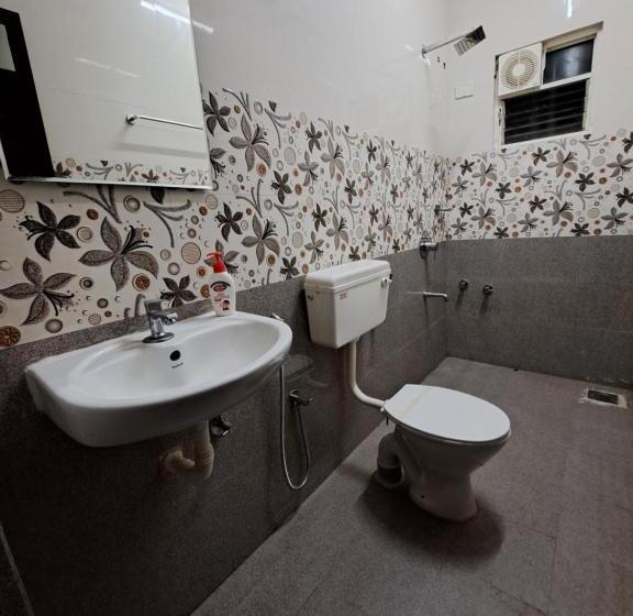 Семейный Номер, D Souza S Guest House