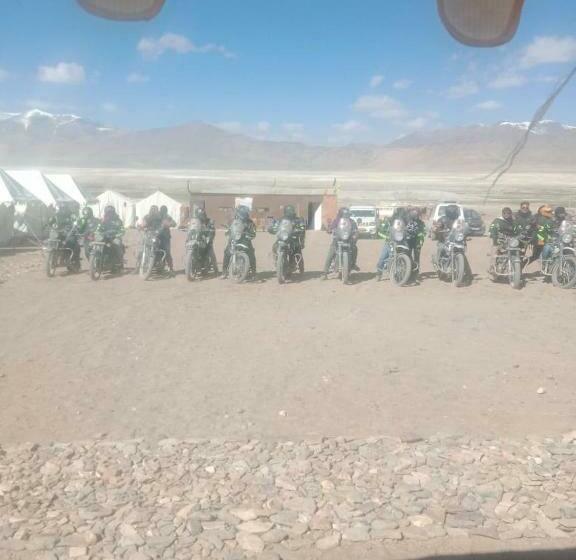 デラックスルーム, One Stop Camp   Tsokar Ladakh Ut