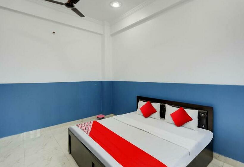 三人经典房间, Oyo Flagship 81149 Kiran Raj Palace