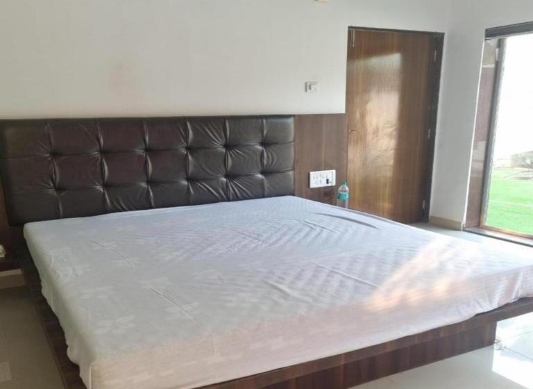 Номер Deluxe с Балконом, Wayfare Ksc Resort