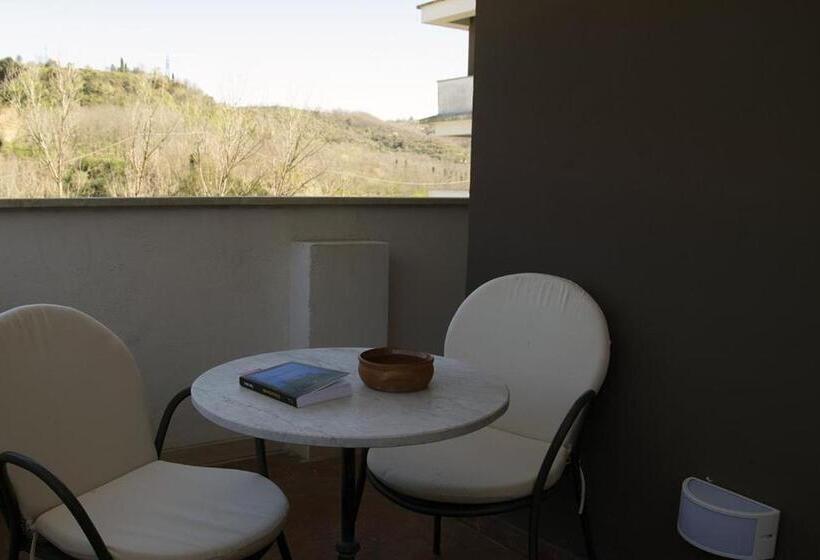 テラス付きスタンダードルーム, Terme Sant Egidio