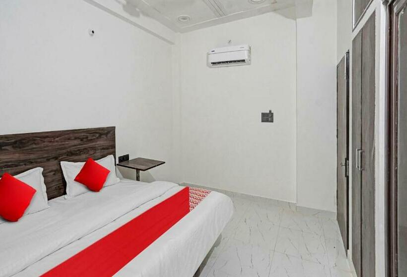 Трехместный Номер Классика, Oyo Flagship 81011  Palacio Inn
