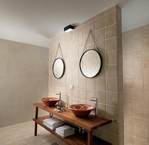 Полулюкс, Camvillia Resort Messinia