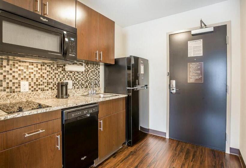 Люкс Кровать Кинг, Mainstay Suites Cartersville