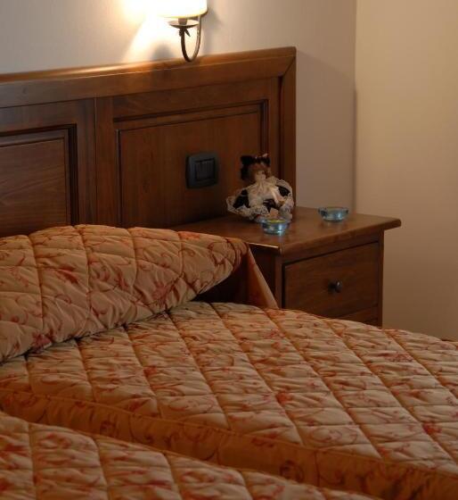 Четырехместный Номер Стандарт, Colleverde Country House & Spa Urbino