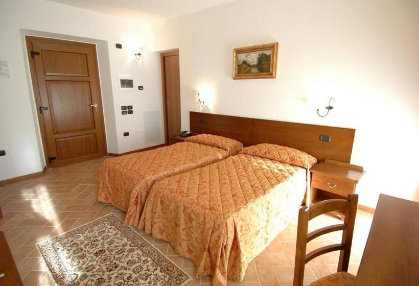Номер Стандарт, Colleverde Country House & Spa Urbino