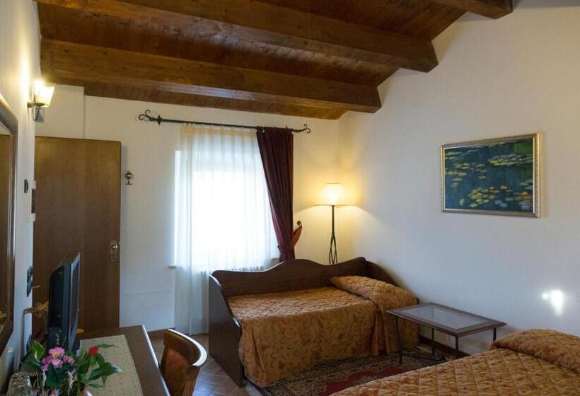 Четырехместный Номер Стандарт, Colleverde Country House & Spa Urbino