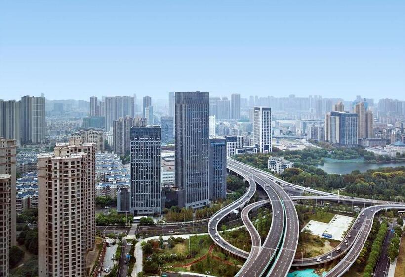اتاق استاندارد با تخت بزرگ, Sheraton Grand Wuhan Hankou