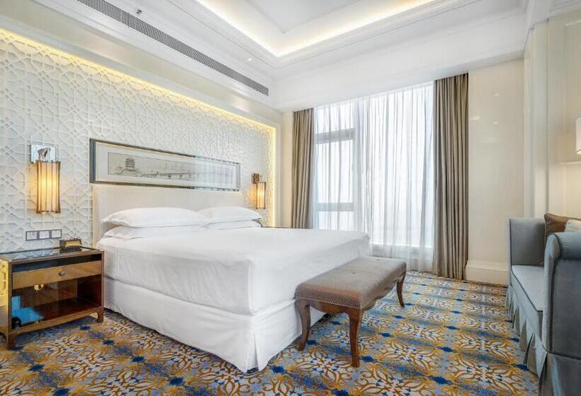اتاق استاندارد با تخت بزرگ, Sheraton Grand Wuhan Hankou