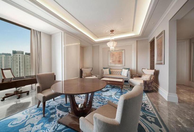 سوییت, Sheraton Grand Wuhan Hankou