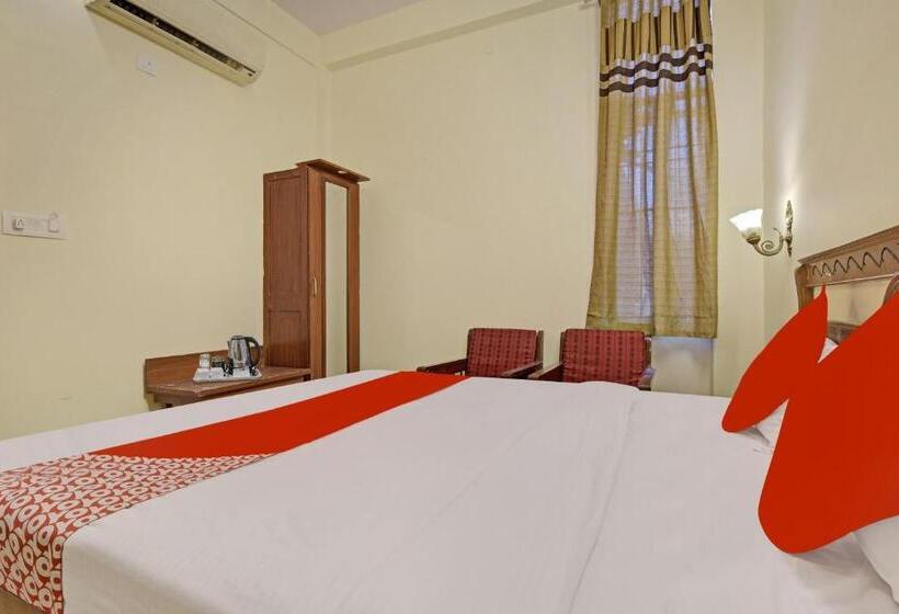 Трехместный Номер Классика, Flagship Hotel Kartikey Stays