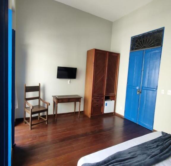 اتاق سوپریور سه تخته, Villa Salvador