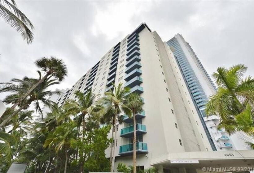 1침실 펜트하우스 아파트, Beautiful Penthouse Condo With Stunning Views Of Both Ocean And City