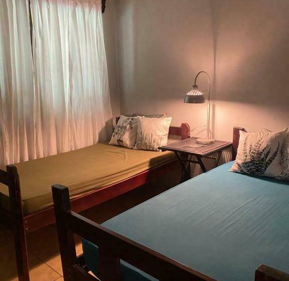 اتاق استاندارد, M R Hostele Wellness