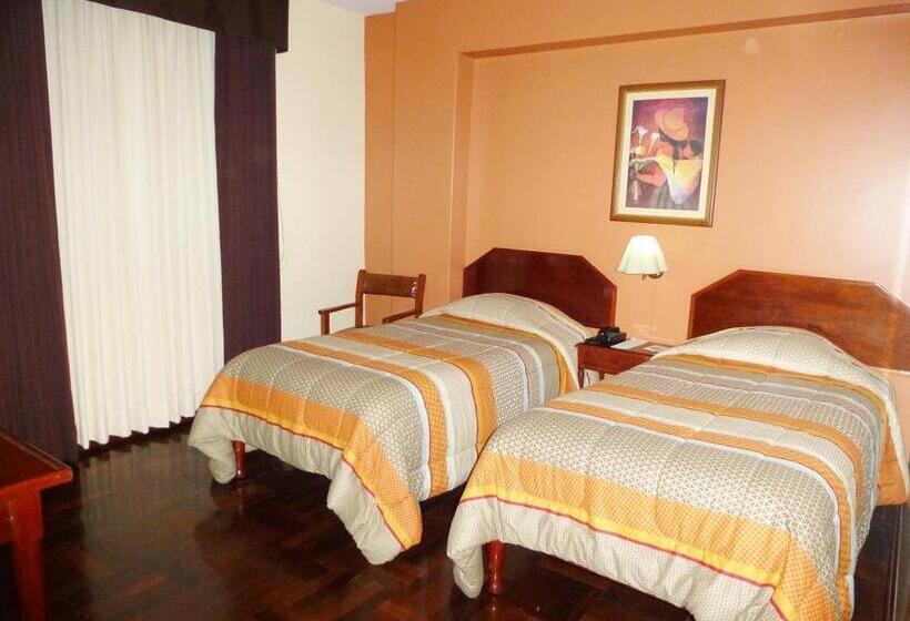 اتاق لوکس, San Andres