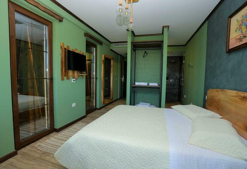 Номер Стандарт, Vila Strugu
