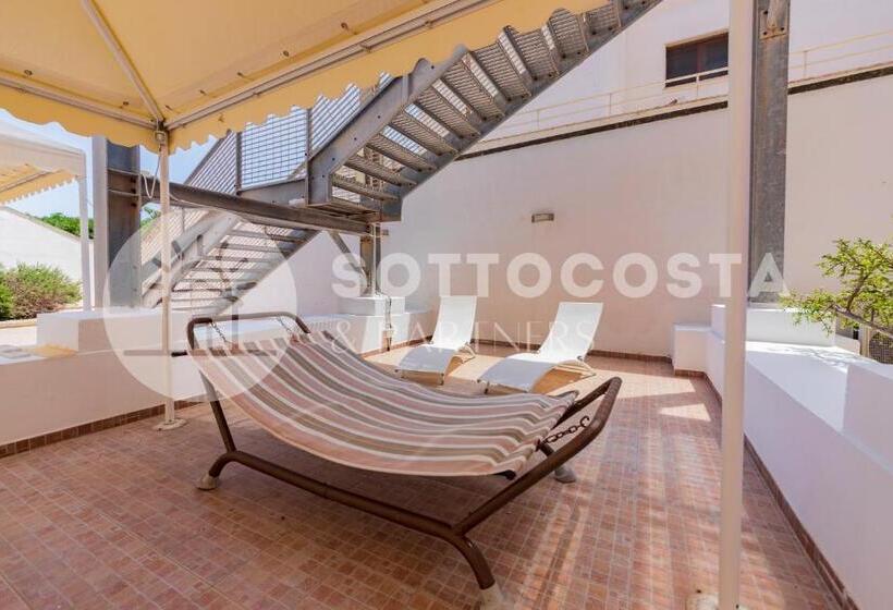آپارتمان 1 خوابه با چشم‌انداز دریا, Sky View Salento