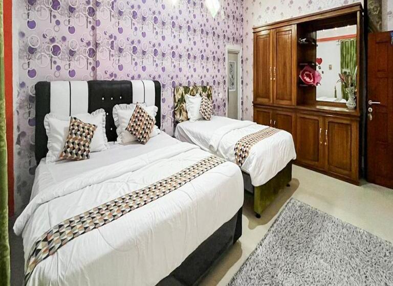 اتاق خانوادگی, Anaqi Homestay Mitra Reddoorz