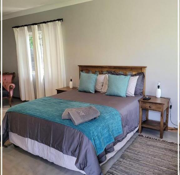 Апартаменты 1 Спальня Вид на Сад, Soos Bed & Breakfast