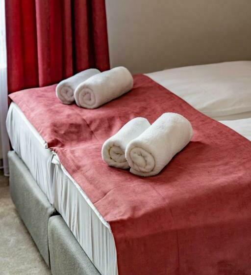 اتاق راحتی سه تخته, Stari Grad Fojnica