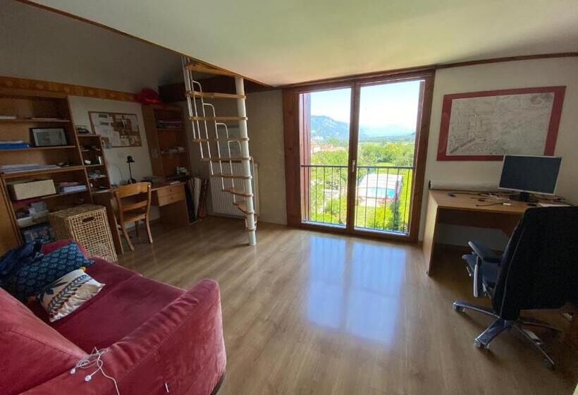 Дом 4 Спальни, Maison D Hôtes   La Grange Du Janin