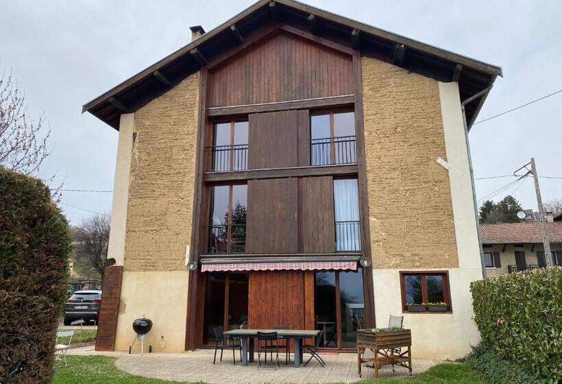 Дом 4 Спальни, Maison D Hôtes   La Grange Du Janin