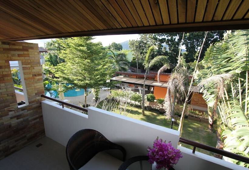 استودیوی لوکس, Babylon Pool Villas