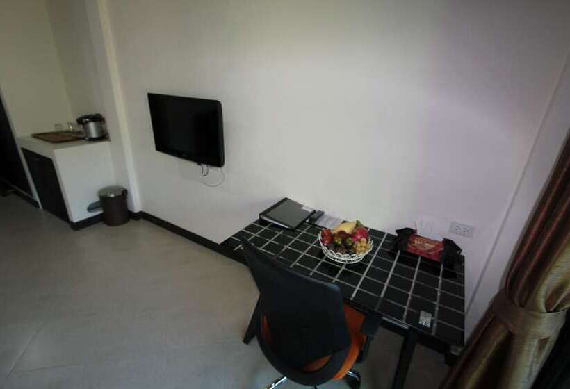 استودیوی لوکس, Babylon Pool Villas